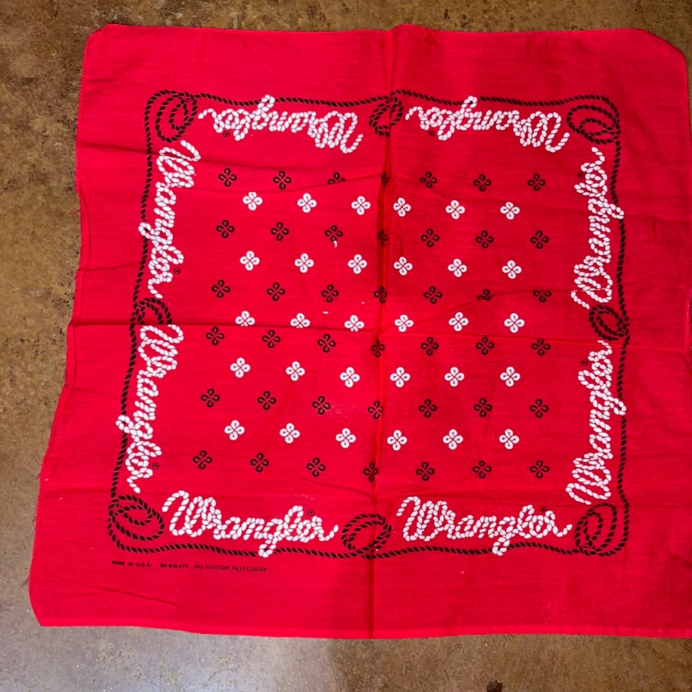 Vintage wrangler bandanna never worn